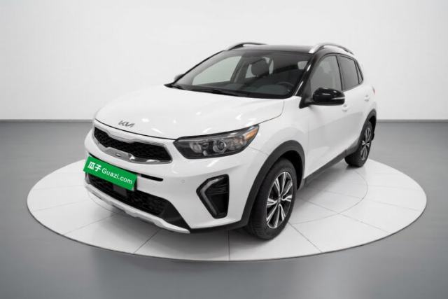 Kia kx1 Stonic 2021 1.4L CVT Sunroof Model usado