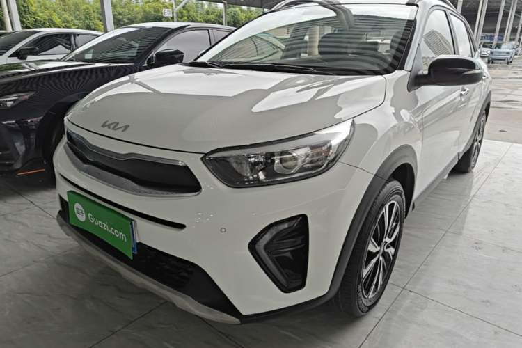 Used Kia kx1 Stonic 2021 1.4L CVT Sunroof Model Guazi used car, China used car export, Used car for sale, Used  cars, Cheapest cars for sale