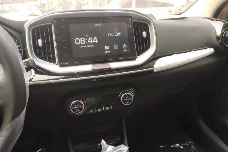 Used Kia kx1 Stonic 2021 1.4L CVT Sunroof Model Audio And AC Panel