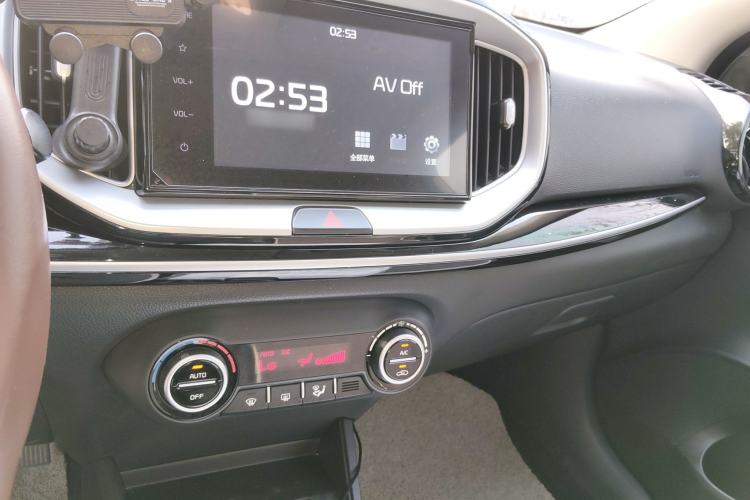 Used Kia kx1 Stonic 2021 1.4L CVT Sunroof Model Audio And AC Panel
