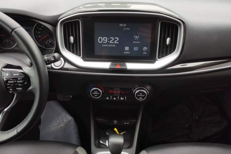 Used Kia kx1 Stonic 2021 1.4L CVT Sunroof Model Audio And AC Panel
