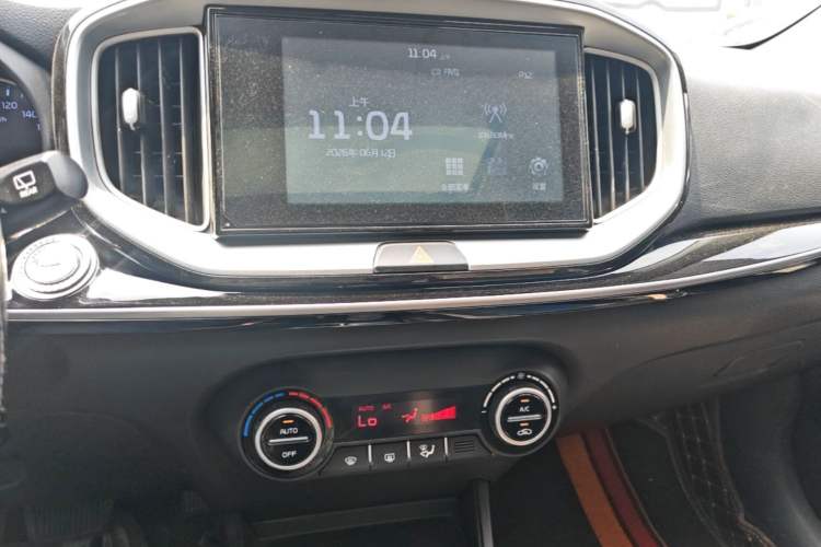 Used Kia kx1 Stonic 2021 1.4L CVT Sunroof Model Audio And AC Panel