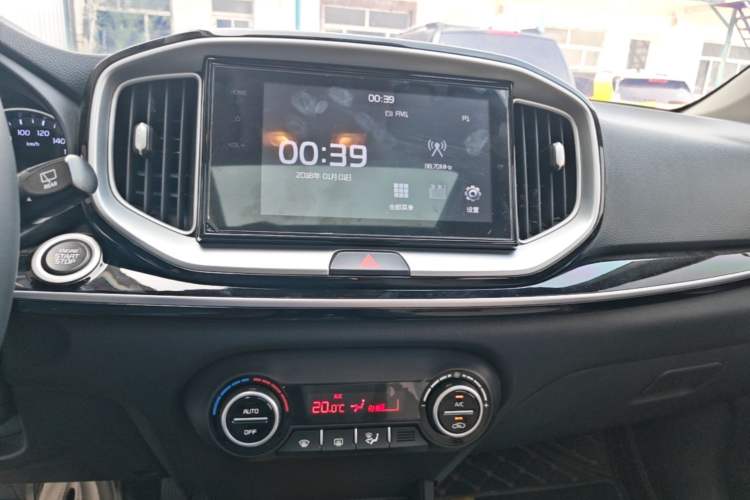 Used Kia kx1 Stonic 2021 1.4L CVT Sunroof Model Audio And AC Panel