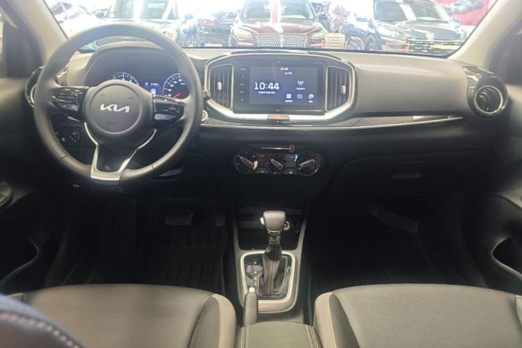 Used Kia kx1 Stonic 2021 1.4L CVT Fun Edition Center Console