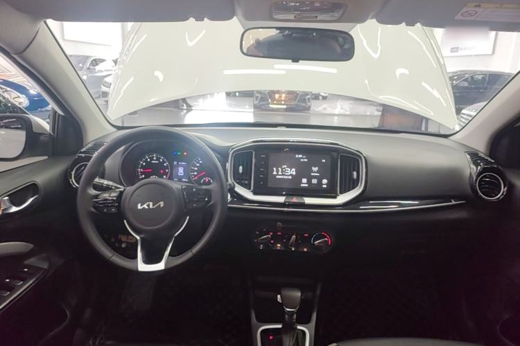 Used Kia kx1 Stonic 2021 1.4L CVT Fun Edition Center Console
