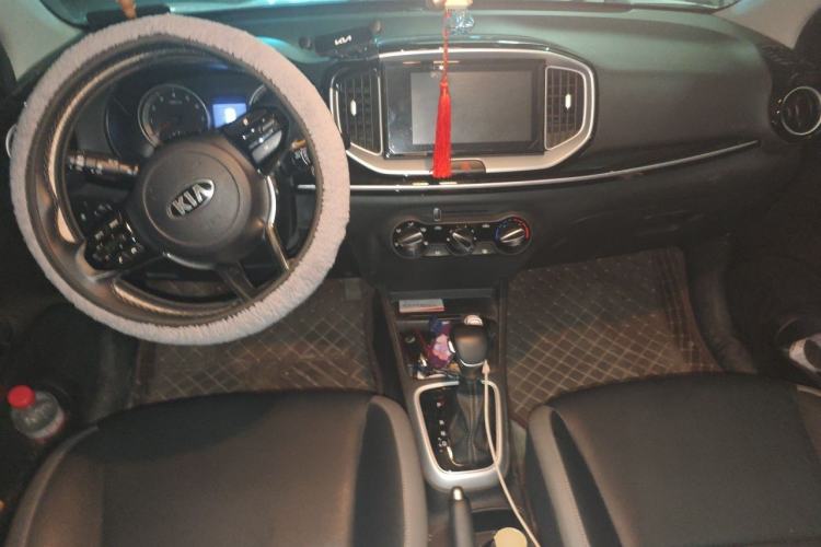 Used Kia kx1 Stonic 2021 1.4L CVT Fun Edition Center Console