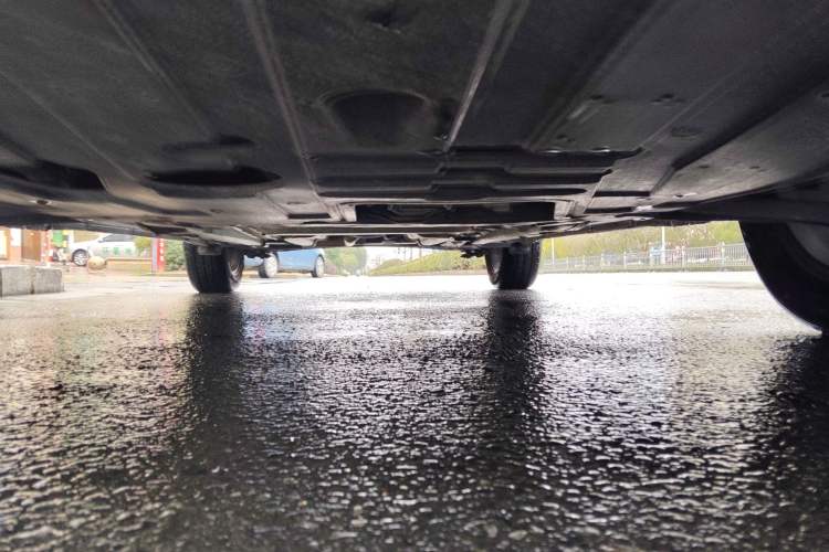 Used Kia kx1 Stonic 2021 1.4L CVT Fun & Sunroof Model Chassis Front