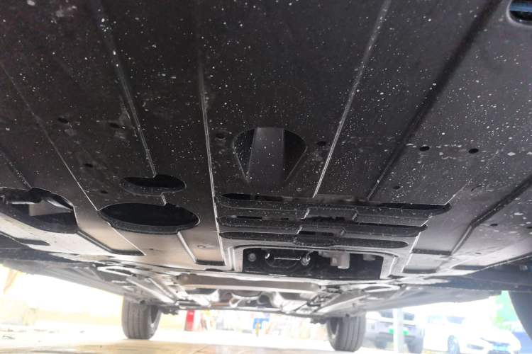 Used Kia kx1 Stonic 2021 1.4L CVT Fun & Sunroof Model Chassis Front