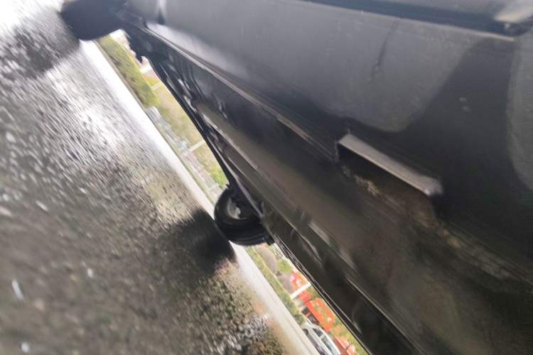 Used Kia kx1 Stonic 2021 1.4L CVT Fun & Sunroof Model Chassis Front Right