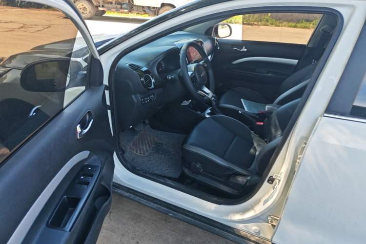 Used Kia kx1 Stonic 2021 1.4L CVT Sunroof Model Driver Seat