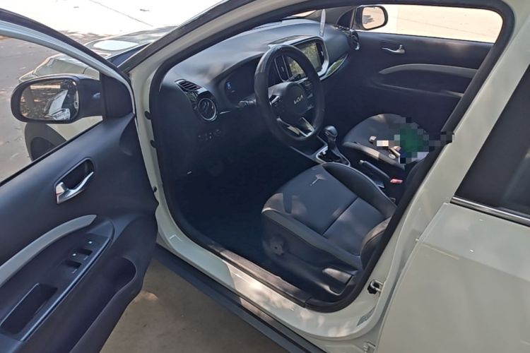 Used Kia kx1 Stonic 2021 1.4L CVT Sunroof Model Driver Seat
