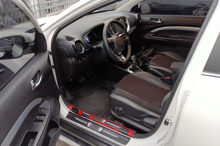 Used Kia kx1 Stonic 2021 1.4L CVT Fun Edition Driver Seat