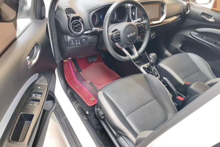 Used Kia kx1 Stonic 2021 1.4L CVT Sunroof Model Driver Seat
