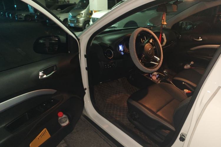 Used Kia kx1 Stonic 2021 1.4L CVT Fun Edition Driver Seat