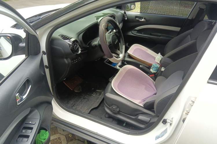 Used Kia kx1 Stonic 2021 1.4L CVT Fun & Sunroof Model Driver Seat