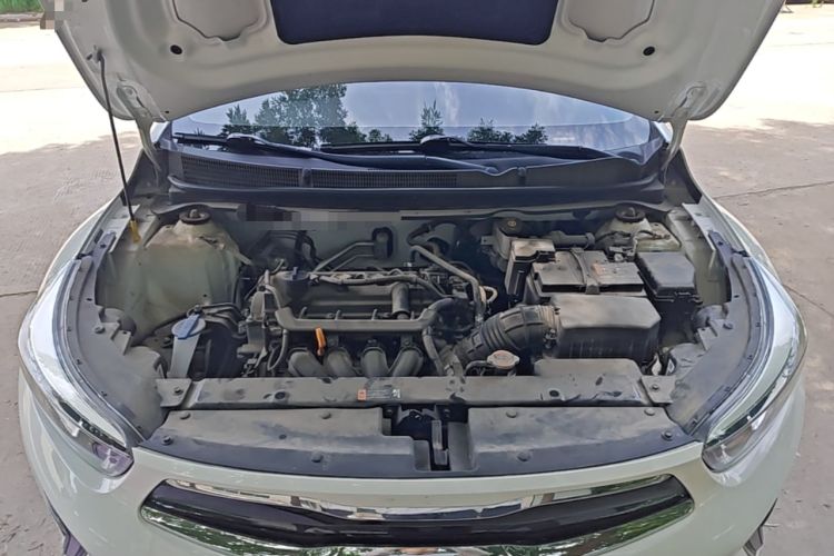 Used Kia kx1 Stonic 2021 1.4L CVT Sunroof Model Engine Bay
