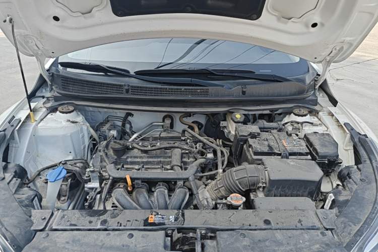Used Kia kx1 Stonic 2021 1.4L CVT Sunroof Model Engine Bay