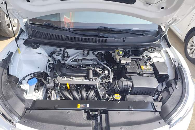 Used Kia kx1 Stonic 2021 1.4L CVT Sunroof Model Engine Bay