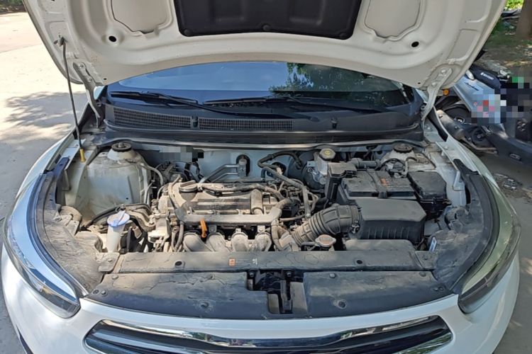 Used Kia kx1 Stonic 2021 1.4L CVT Sunroof Model Engine Bay