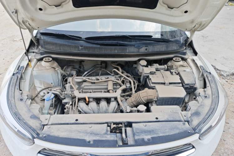 Used Kia kx1 Stonic 2021 1.4L CVT Fun Edition Engine Bay