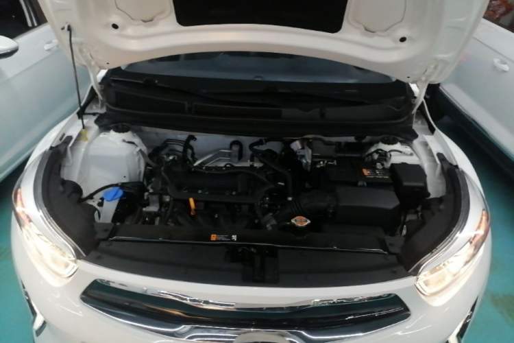 Used Kia kx1 Stonic 2021 1.4L CVT Fun & Sunroof Model Engine Bay