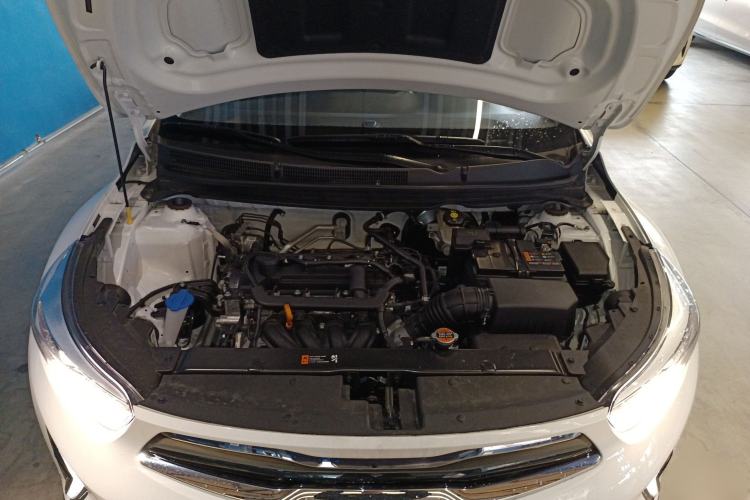 Used Kia kx1 Stonic 2021 1.4L CVT Sunroof Model Engine Bay