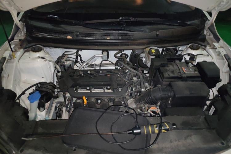 Used Kia kx1 Stonic 2021 1.4L CVT Fun Edition Engine Bay