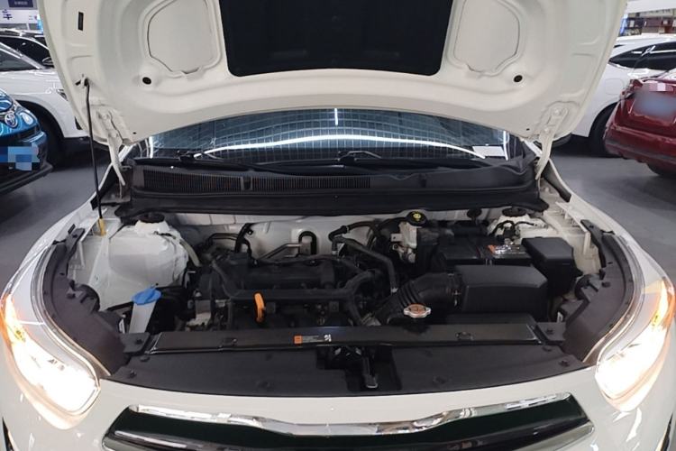 Used Kia kx1 Stonic 2021 1.4L CVT Fun Edition Engine Bay