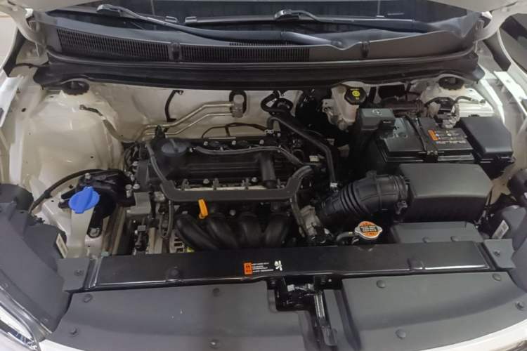 Used Kia kx1 Stonic 2021 1.4L Automatic Fun & Sport Edition Engine Bay