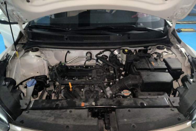 Used Kia kx1 Stonic 2021 1.4L Automatic Fun Edition Engine Bay