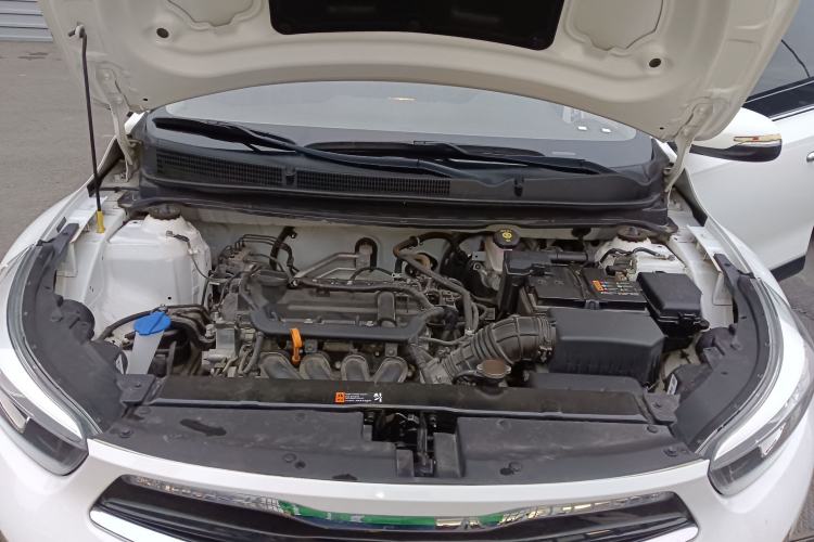 Used Kia kx1 Stonic 2021 1.4L CVT Fun Edition Engine Bay