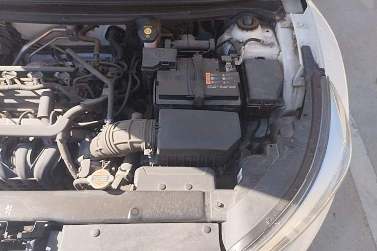 Used Kia kx1 Stonic 2021 1.4L CVT Fun & Sunroof Model Engine Bay Left