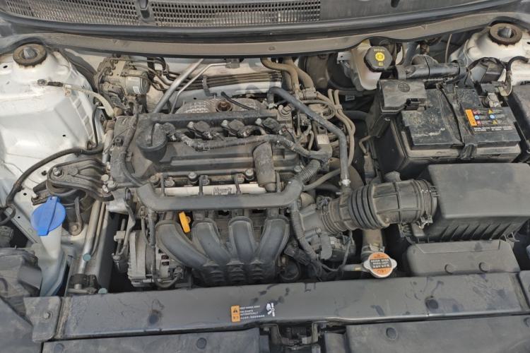 Used Kia kx1 Stonic 2021 1.4L CVT Sunroof Model Engine Bay
