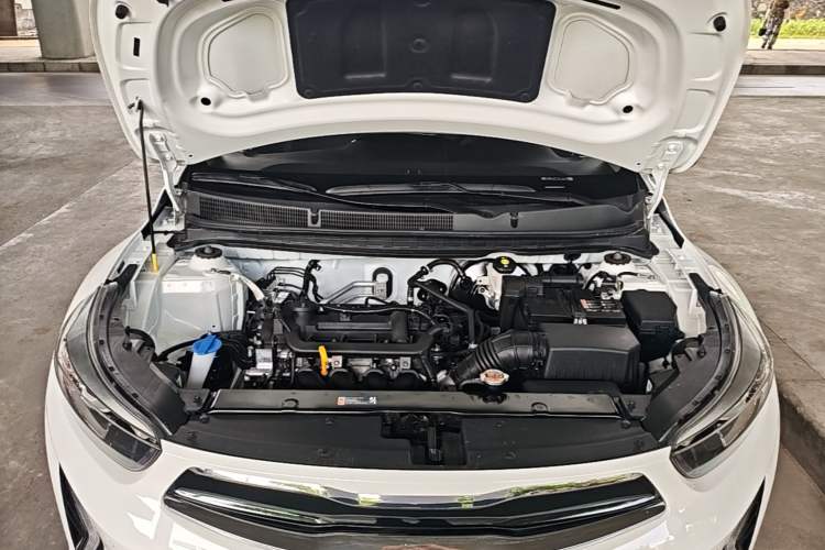 Used Kia kx1 Stonic 2021 1.4L CVT Sunroof Model Engine Bay