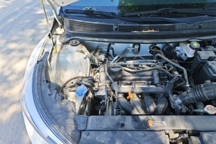 Used Kia kx1 Stonic 2021 1.4L CVT Sunroof Model Engine Bay Right