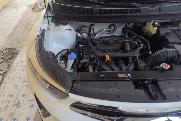 Used Kia kx1 Stonic 2021 1.4L CVT Fun & Sunroof Model Engine Bay Right