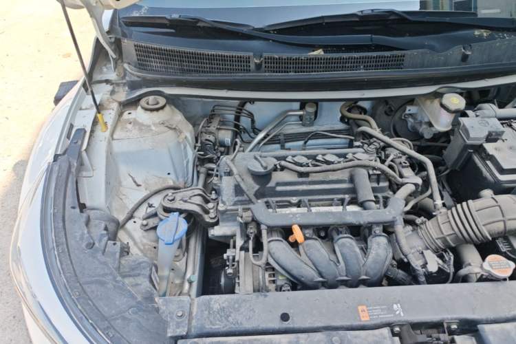 Used Kia kx1 Stonic 2021 1.4L CVT Sunroof Model Engine Bay Right