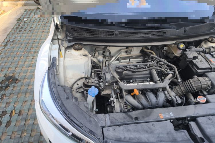 Used Kia kx1 Stonic 2021 1.4L CVT Fun & Sunroof Model Engine Bay Right