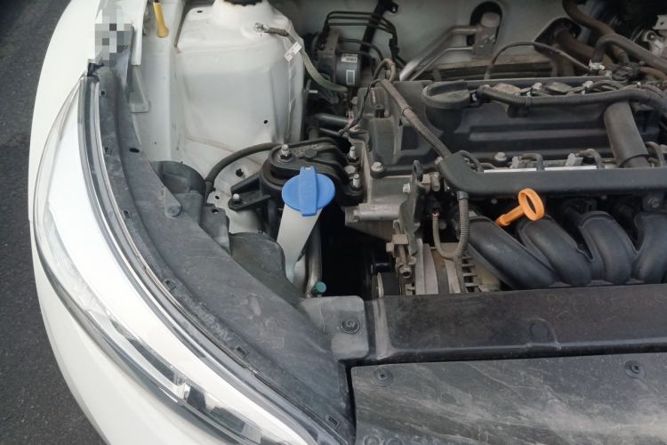 Used Kia kx1 Stonic 2021 1.4L CVT Sunroof Model Engine Bay Right