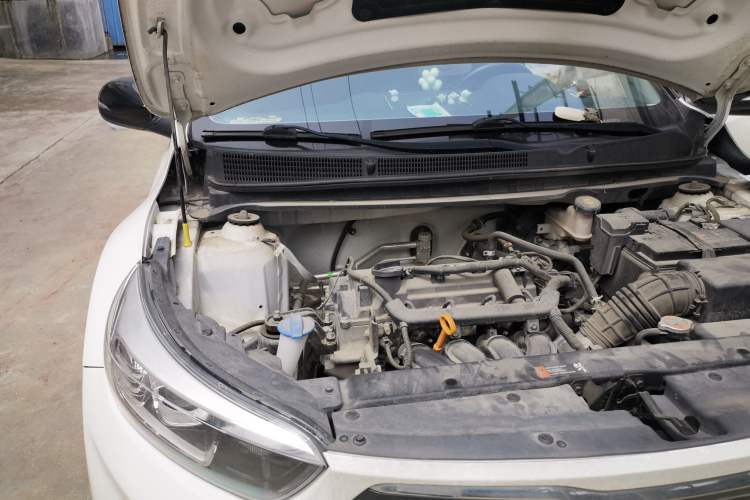 Used Kia kx1 Stonic 2021 1.4L Automatic Fun & Sport Edition Engine Bay Right