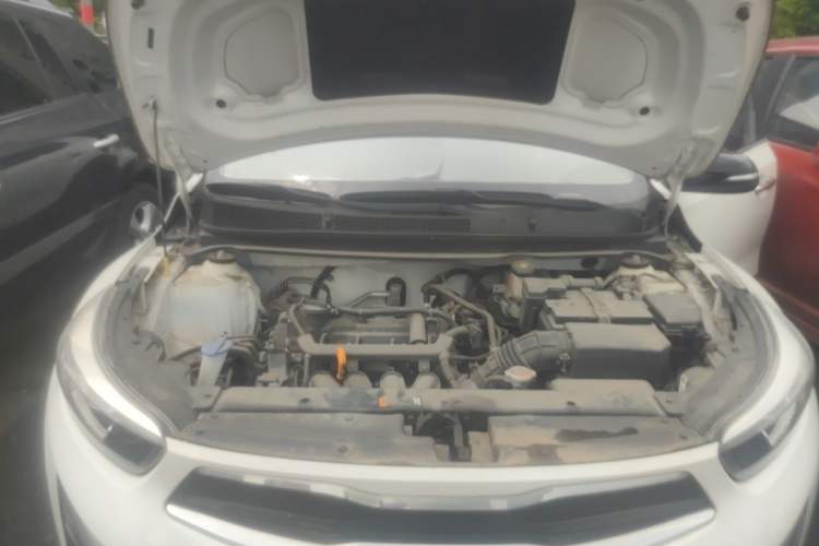Used Kia kx1 Stonic 2021 1.4L CVT Sunroof Model Engine Bay