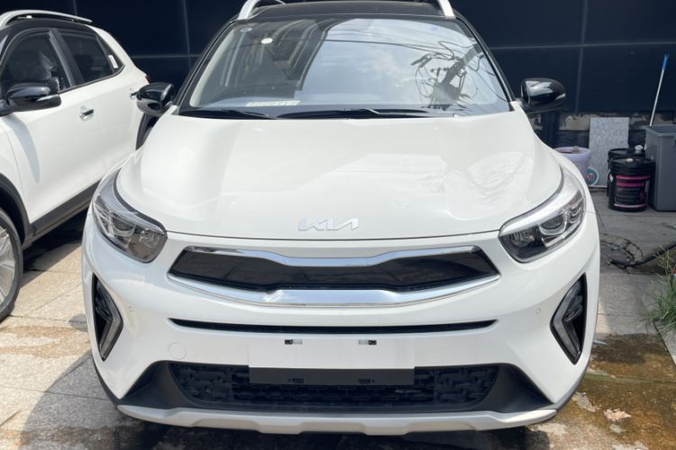 Used Kia kx1 Stonic 2021 1.4L CVT Sunroof Model Exterior 1