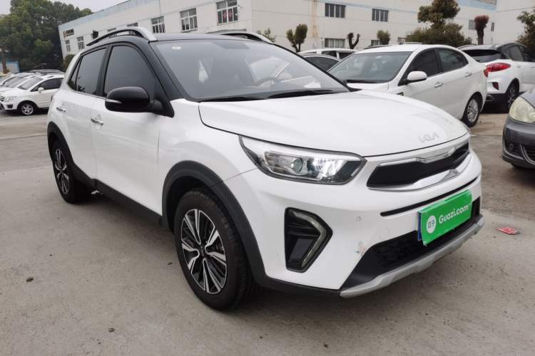 Used Kia kx1 Stonic 2021 1.4L CVT Sunroof Model Exterior 1
