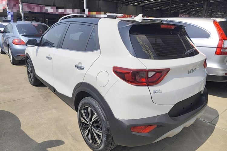 Used Kia kx1 Stonic 2021 1.4L CVT Sunroof Model Exterior 2