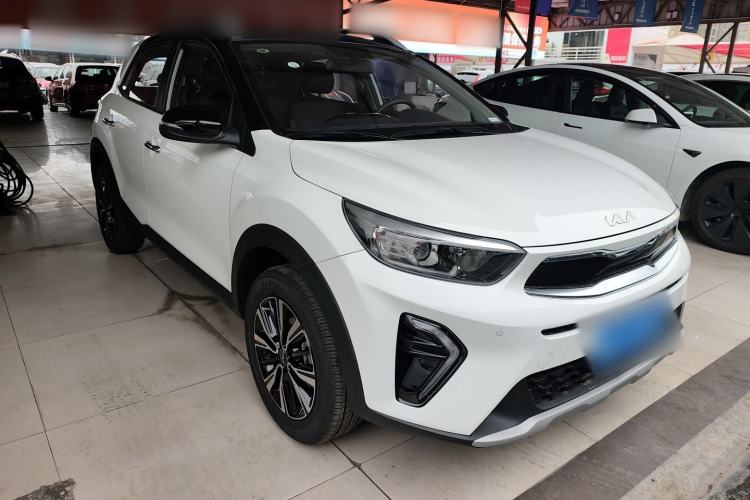 Used Kia kx1 Stonic 2021 1.4L CVT Sunroof Model Exterior 2