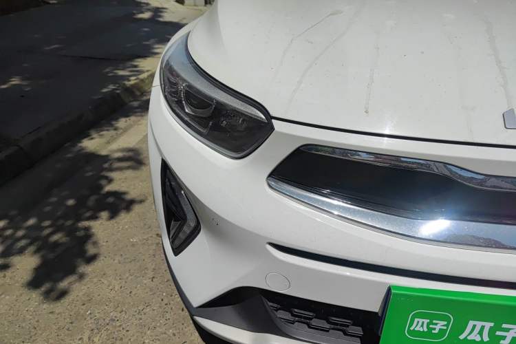 Used Kia kx1 Stonic 2021 1.4L CVT Sunroof Model Exterior 3