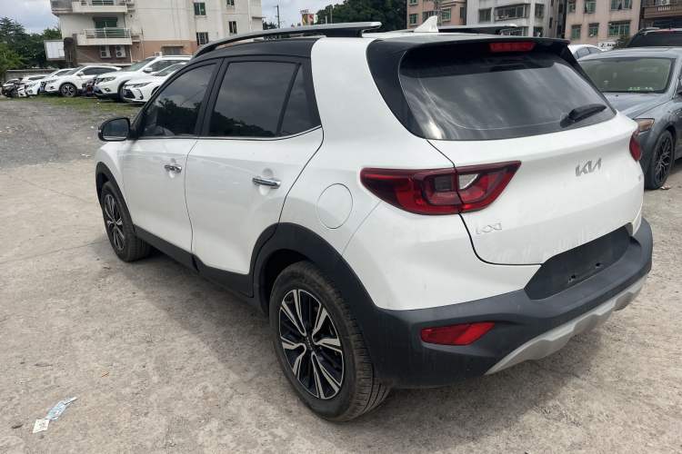 Used Kia kx1 Stonic 2021 1.4L CVT Sunroof Model Exterior 3
