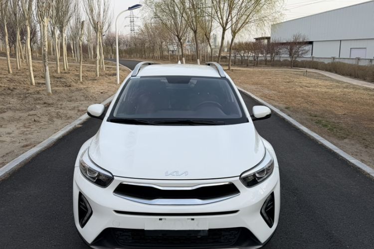 Used Kia kx1 Stonic 2021 1.4L Automatic Fun Edition Exterior 3