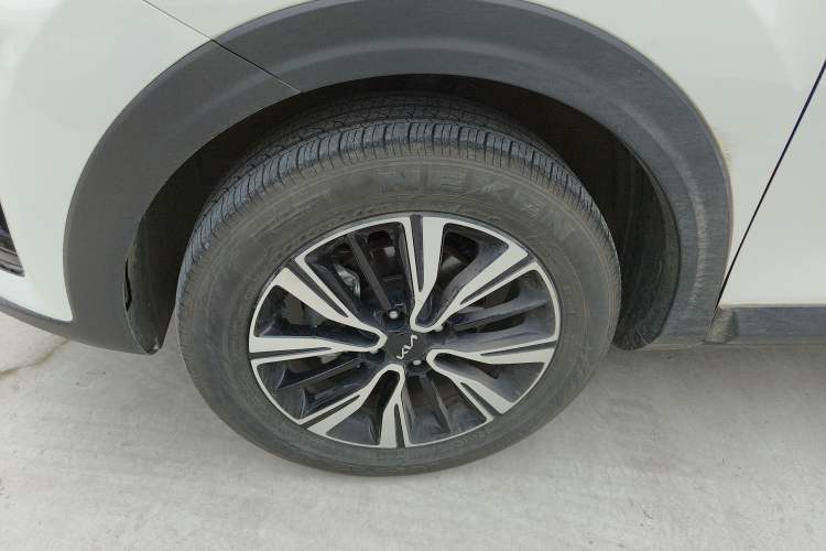Used Kia kx1 Stonic 2021 1.4L CVT Sunroof Model Exterior 4