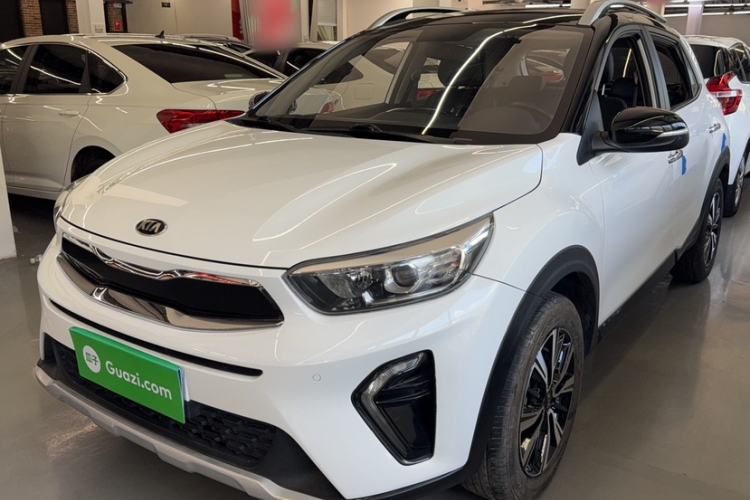Used Kia kx1 Stonic 2021 1.4L CVT Fun & Sunroof Model Exterior 5